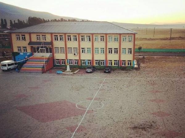 Doğubayazıt Suluçem Yatılı Bölge Ortaokulu Fotoğrafı